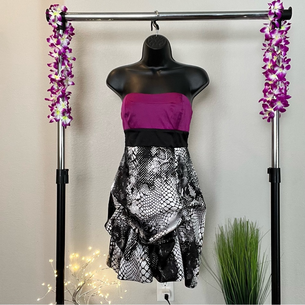 LAST PRICE Wishes wishes wishes purple Snake Skin Print Strapless Mini Dress 7